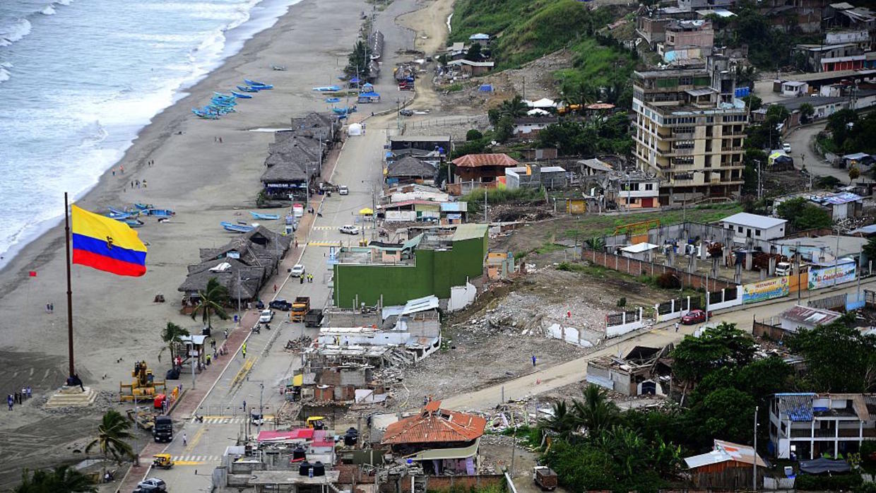 Réplicas de terremoto en Ecuador dejan saldo de 85 heridos y un fallecido