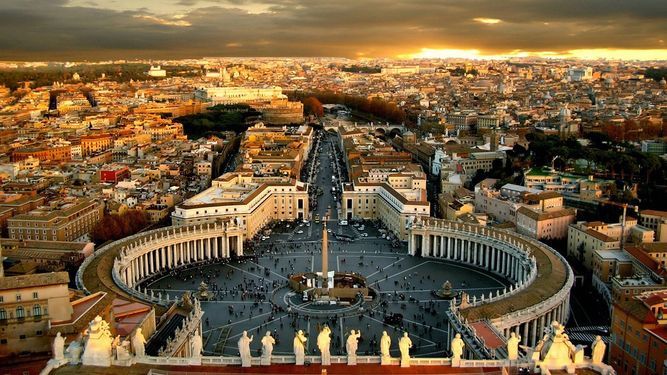 Primera asociación de mujeres en el Vaticano demuestra gran atraso en igualdad de género en la Iglesia Católica