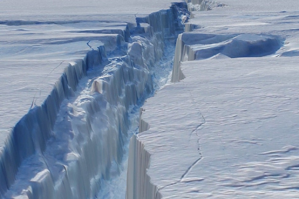 Iceberg de 5 mil Km2 se desprenderá de la Antártica. Este hecho cambiará fundamentalmente al continente helado