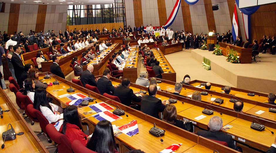 Paraguay: diputados no tratarán emnienda de la reelección hasta terminar diálogo con presidente