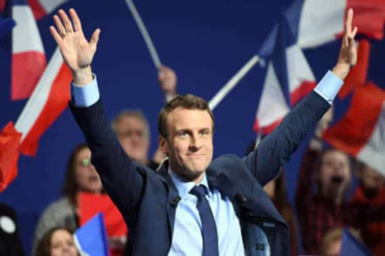Centrista Macron derrota inapelablemente a ultraderechista Le Pen en balotaje en Francia