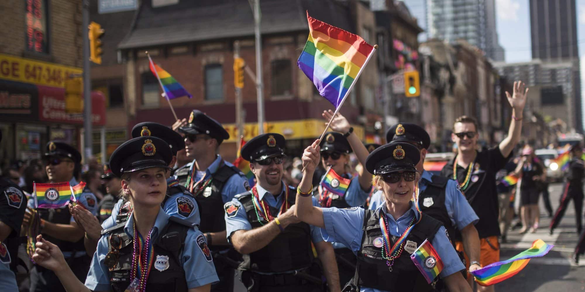 Policía de Toronto es nuevamente bienvenida al 