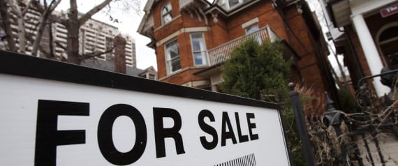 Alza de precios de casas en Toronto llega al 20%