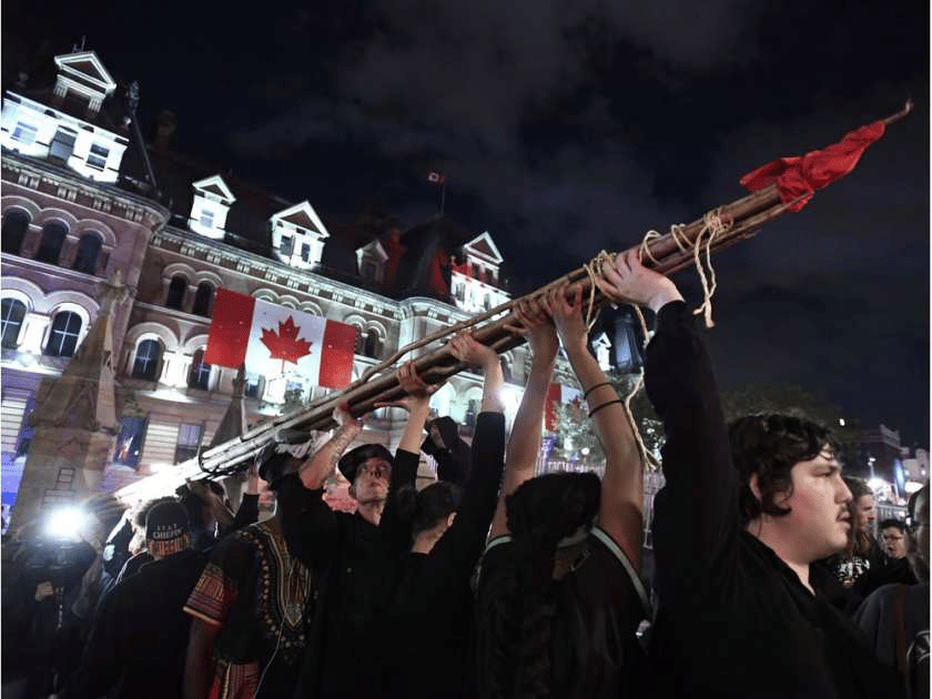 Manifestación de aborígenes en Ottawa deja diez detenidos esta madrugada