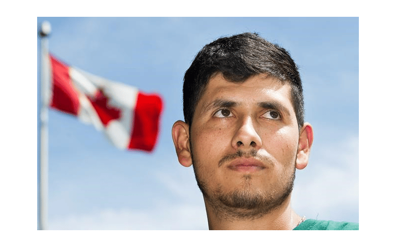Denuncian contratos de trabajo irregulares para inmigrantes en Canadá
