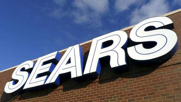 Gerentes de Sears obtendrán millones en bonos mientras que trabajadores se irán sin indemnización tras cierre de empresa