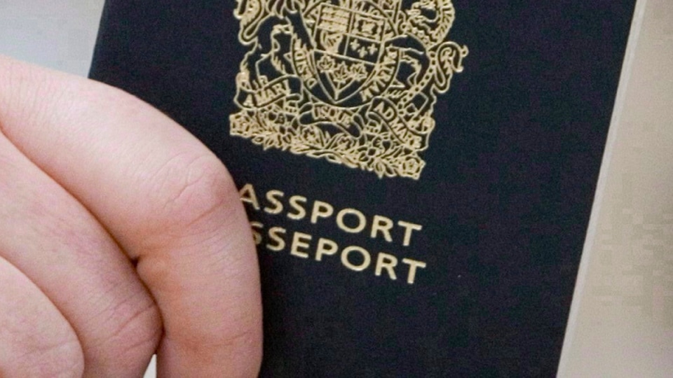 Pasaporte canadiense tendrá opción de 