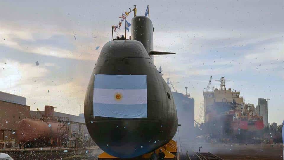 Tras desaparición de submarino argentino: denuncian irregularidades en mantención de ARA San Juan